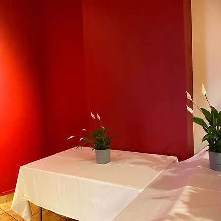Hostel Art Space