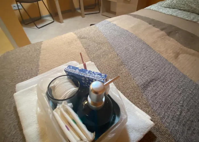 אכסניה Art Space