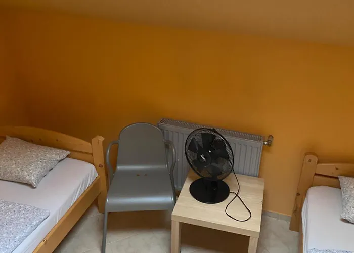 אכסניה Art Space