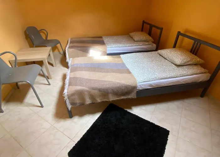 Art Space אכסניה *