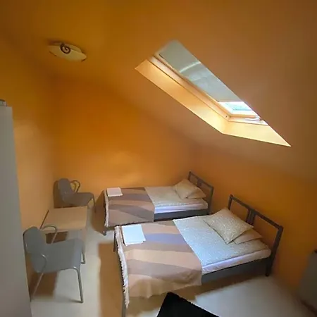 Hostel Art Space