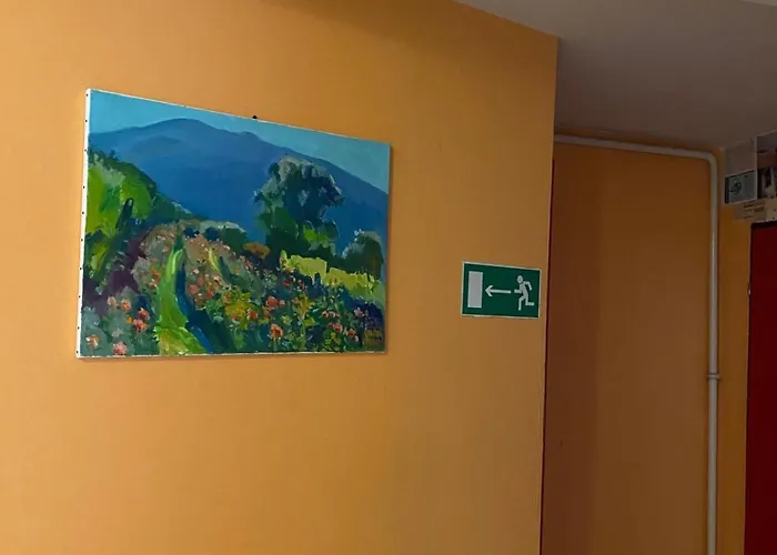 Vandrerhjem Art Space *